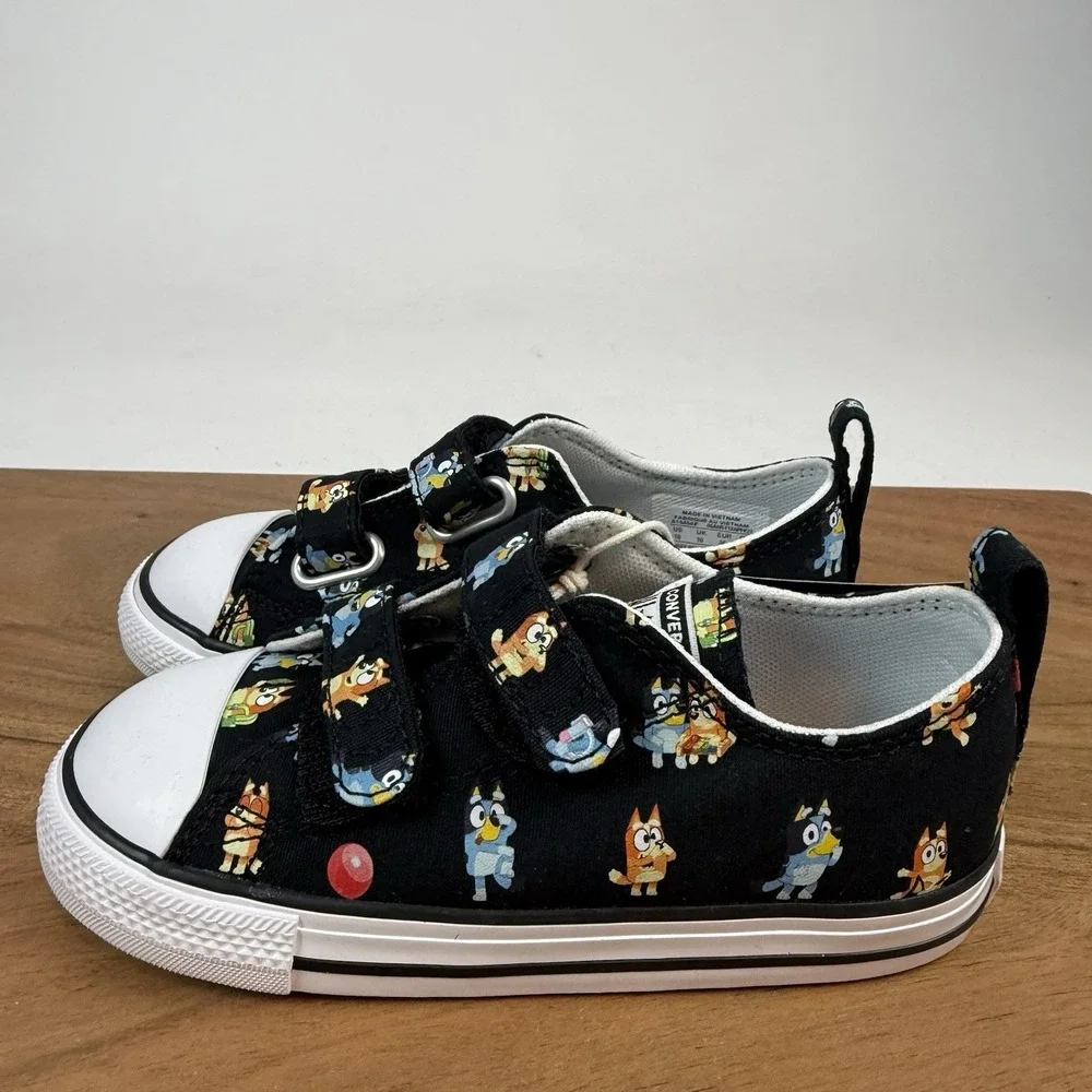 New Little Kids Converse Bluey Chuck Taylor All‎ Star 2V OX Sneakers Size 10 C